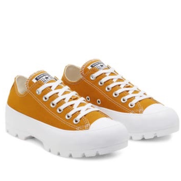 New Converse CTAS Lugged OX Platform Sneaker - Picture 2 of 5